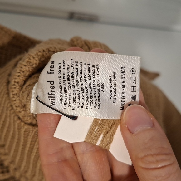 Wilfred Women's Camel/Tan Merino Wool Waffle Knit Crewneck Sweater (Size S) - Picture 9 of 9